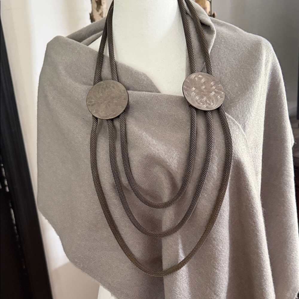 Sarah Cavender Metal Works Antique Silver Mesh 3 Layer Medallion Necklace